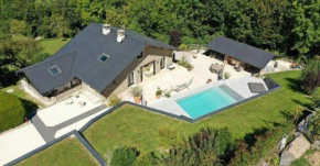 Hotels in Mûres